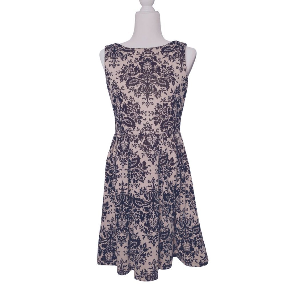 Charming Charlie - Fit & Flare Demask Print Midi Dress Beige and Black